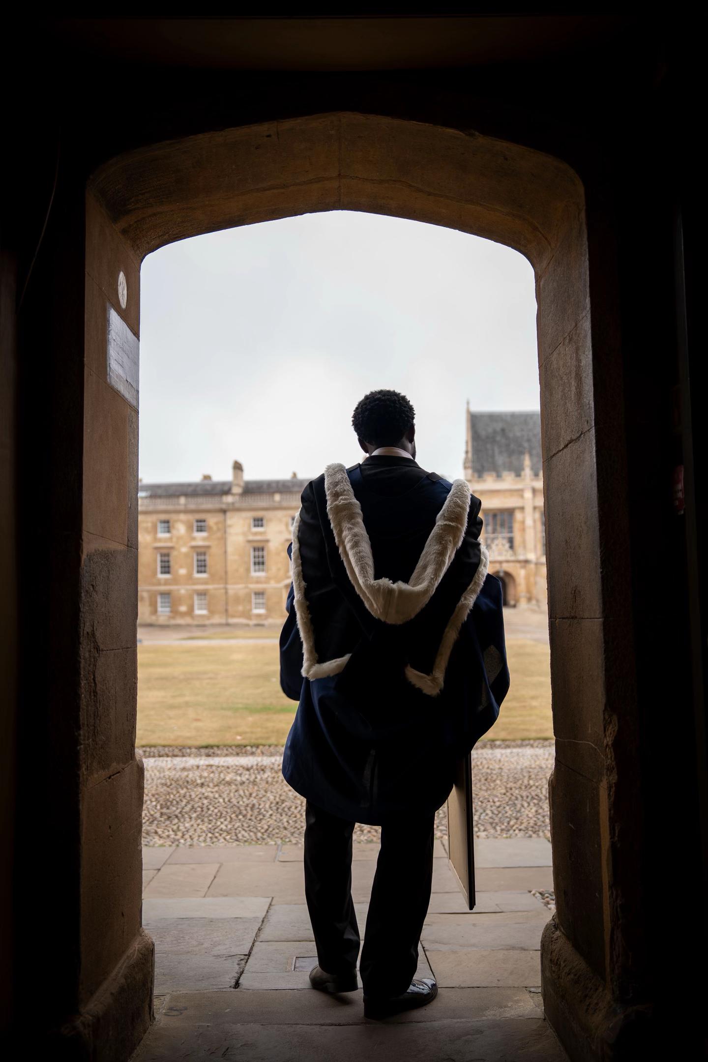 Cambridge graduation, Senate House